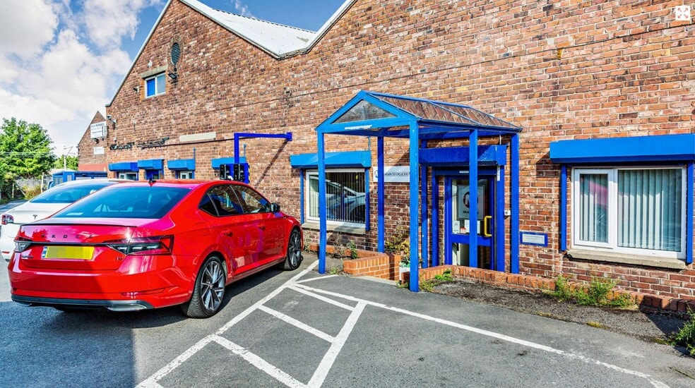 Station Ln, Birtley to rent - Building Photo - Image 2 of 2