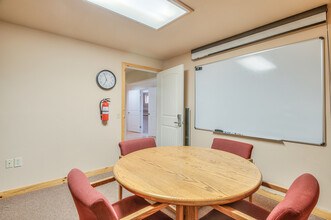 17355 Spring River Rd, Bend, OR for rent Building Photo- Image 1 of 16