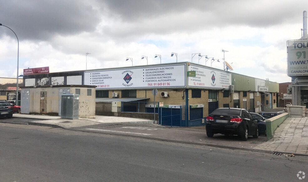 Industrial in Collado Villalba, Madrid to rent - Building Photo - Image 1 of 2