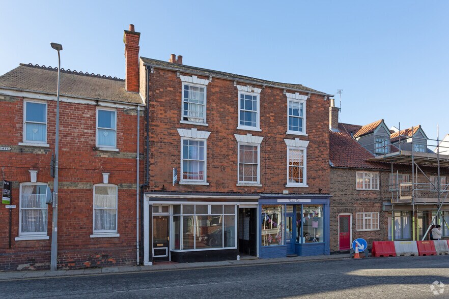 52 Upgate, Louth, LN11 9EX UK