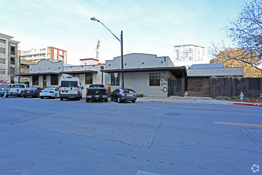 612 W 4th St, Austin, TX for sale - Primary Photo - Image 1 of 1