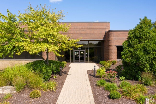 More details for 3020 Woodcreek Dr, Downers Grove, IL - Office for Rent