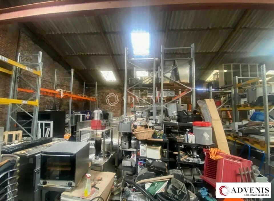 Location Entrepôt 565 m² - Photo 1