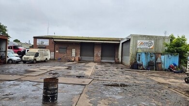 15 Castle Rd, Falkirk to rent Building Photo- Image 1 of 8