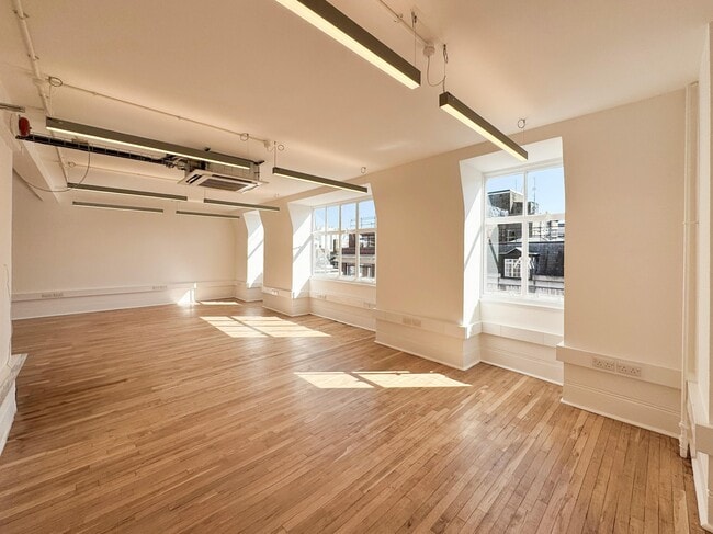 More details for 15-16 Margaret St, London - Office to Rent