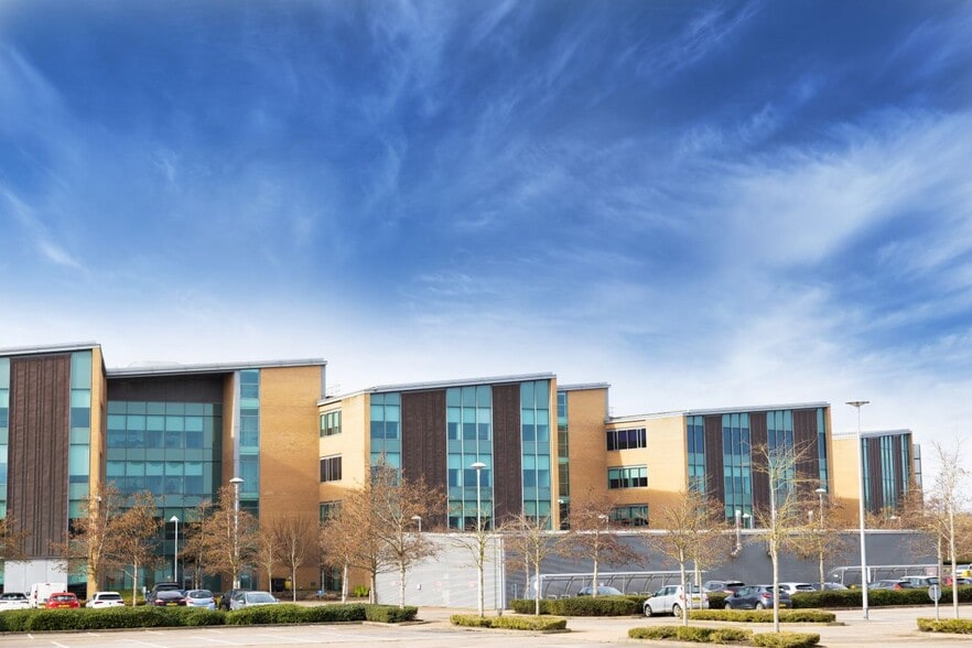 Cygnet Way, Houghton Le Spring to rent - Building Photo - Image 2 of 4