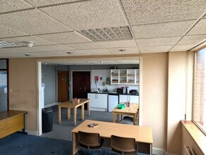 Metcalf Dr, Accrington to rent Interior Photo- Image 2 of 3