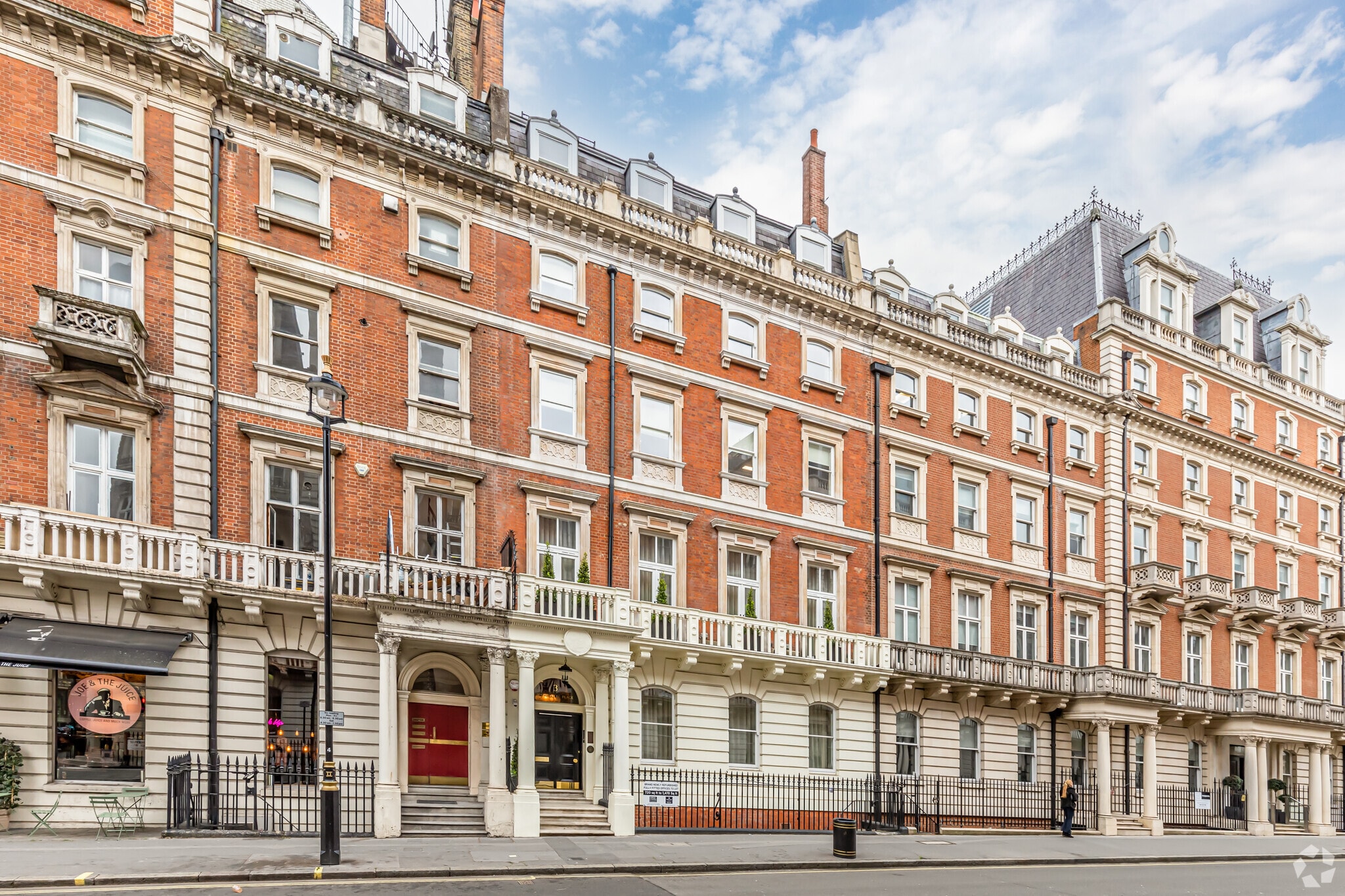 3 Mandeville Pl, London to rent Primary Photo- Image 1 of 11
