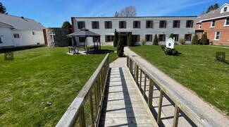 More details for 39 Poyntz St, Penetanguishene, ON - Medical to Rent