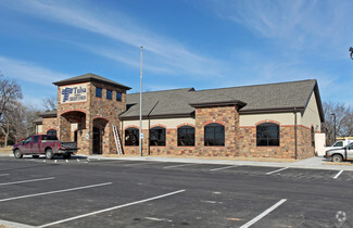 More details for 7447 Riverside Pky, Tulsa, OK - Office/Retail for Rent