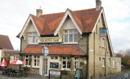 33 High St, Roxton for sale Primary Photo- Image 1 of 1