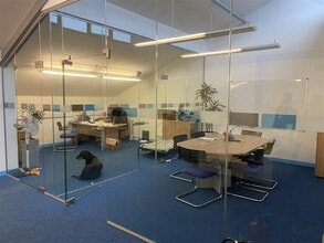 Rolls Mill Way, Sturminster Newton to rent Interior Photo- Image 1 of 3