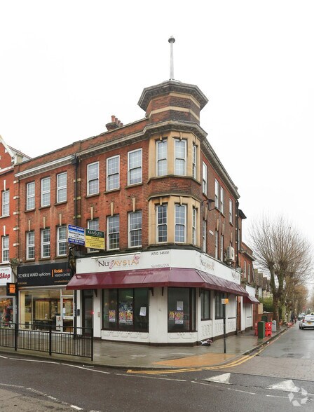 128 Hamlet Court Rd, Westcliff On Sea for sale - Primary Photo - Image 1 of 1