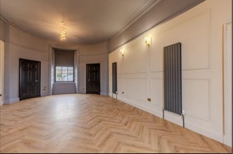 21 Wellington Sq, Ayr to rent Interior Photo- Image 1 of 1