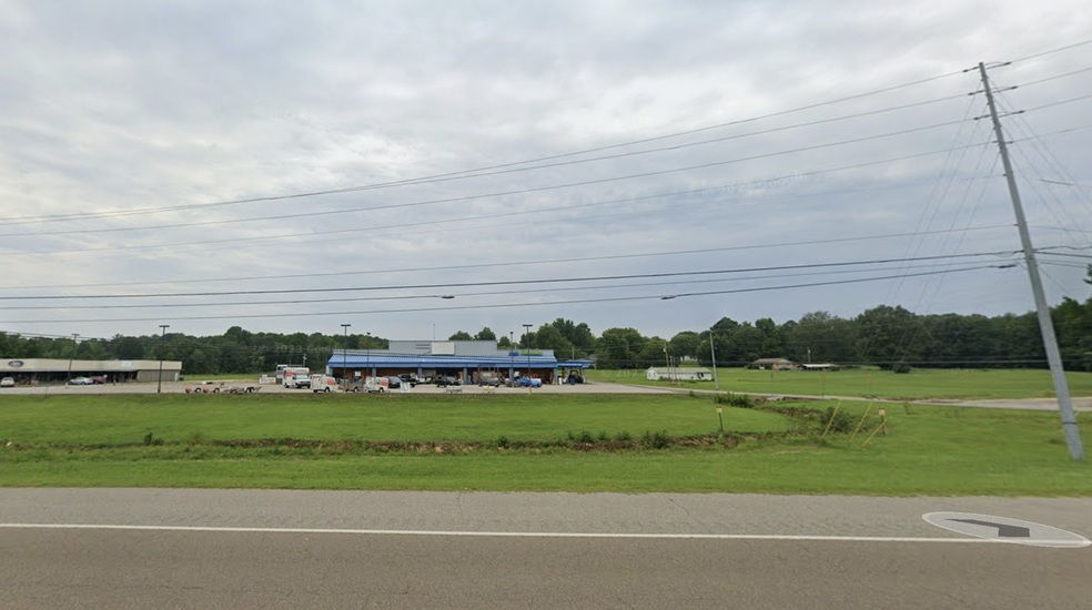 195 Highway 641 N, Camden, TN for sale - Building Photo - Image 2 of 2