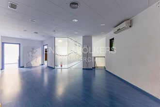 Office / Retail in Barcelona, Barcelona to rent Interior Photo- Image 1 of 22
