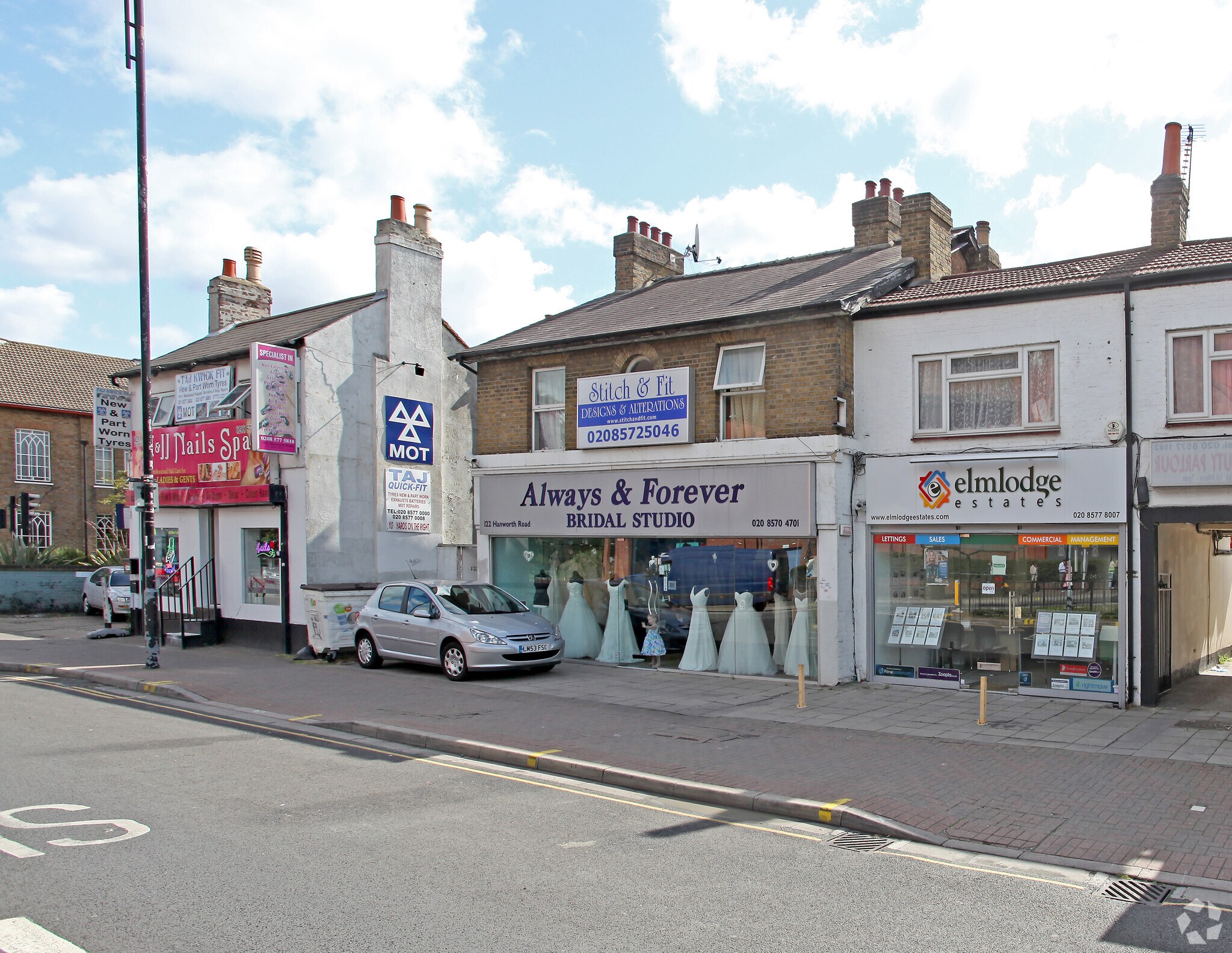 122 Hanworth Rd, Hounslow for sale Primary Photo- Image 1 of 1