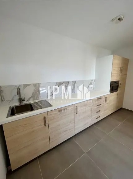 Office in Marseille to rent - Interior Photo - Image 3 of 4