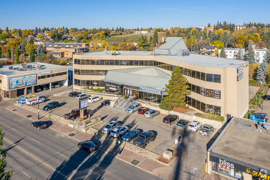 7 St Anne St, St. Albert, AB for sale - Primary Photo - Image 1 of 5