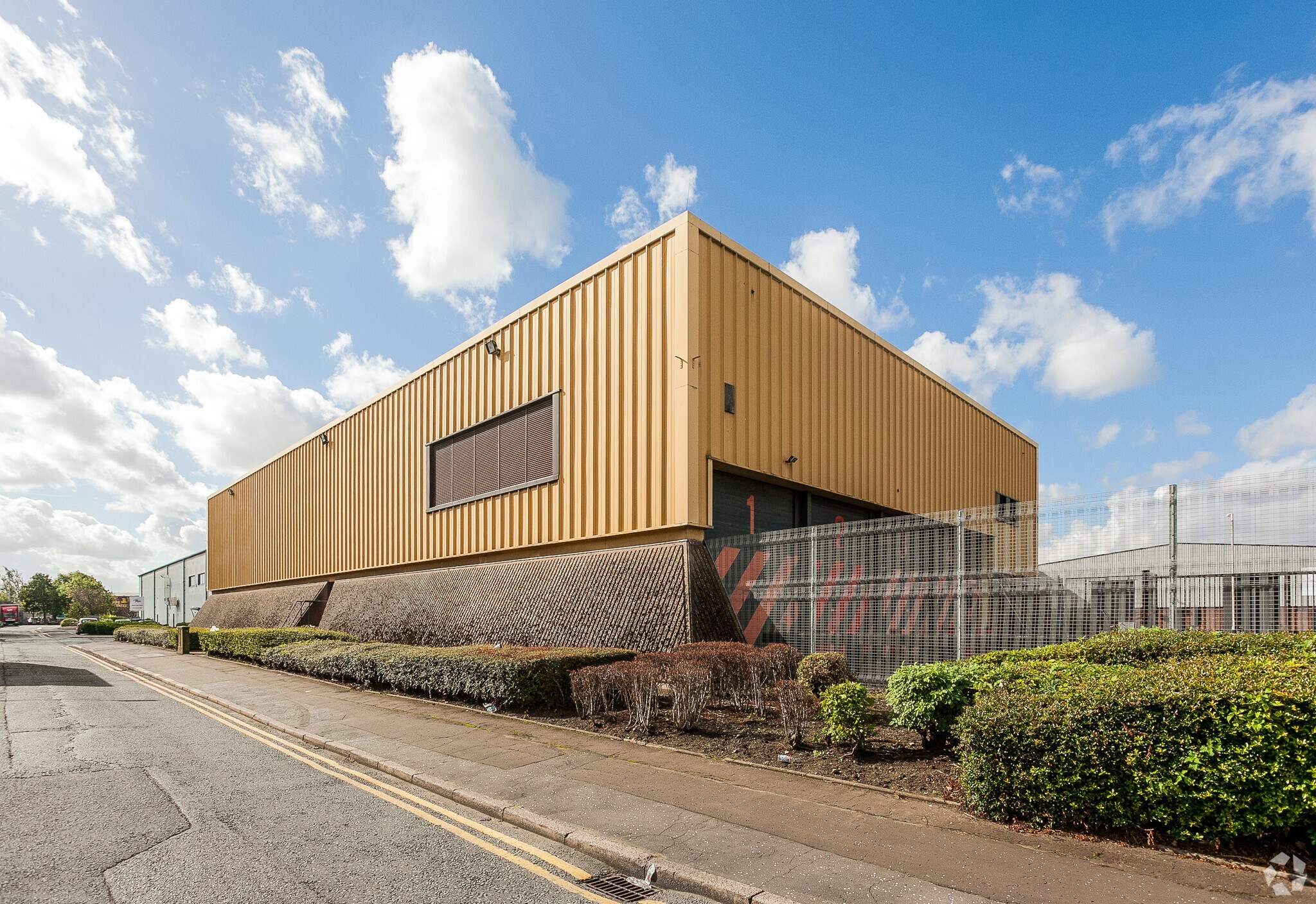 Textilose Rd, Manchester for sale Primary Photo- Image 1 of 1