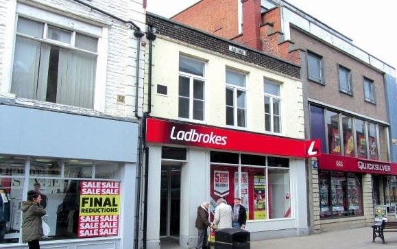 68 Newgate St, Bishop Auckland for sale Primary Photo- Image 1 of 3