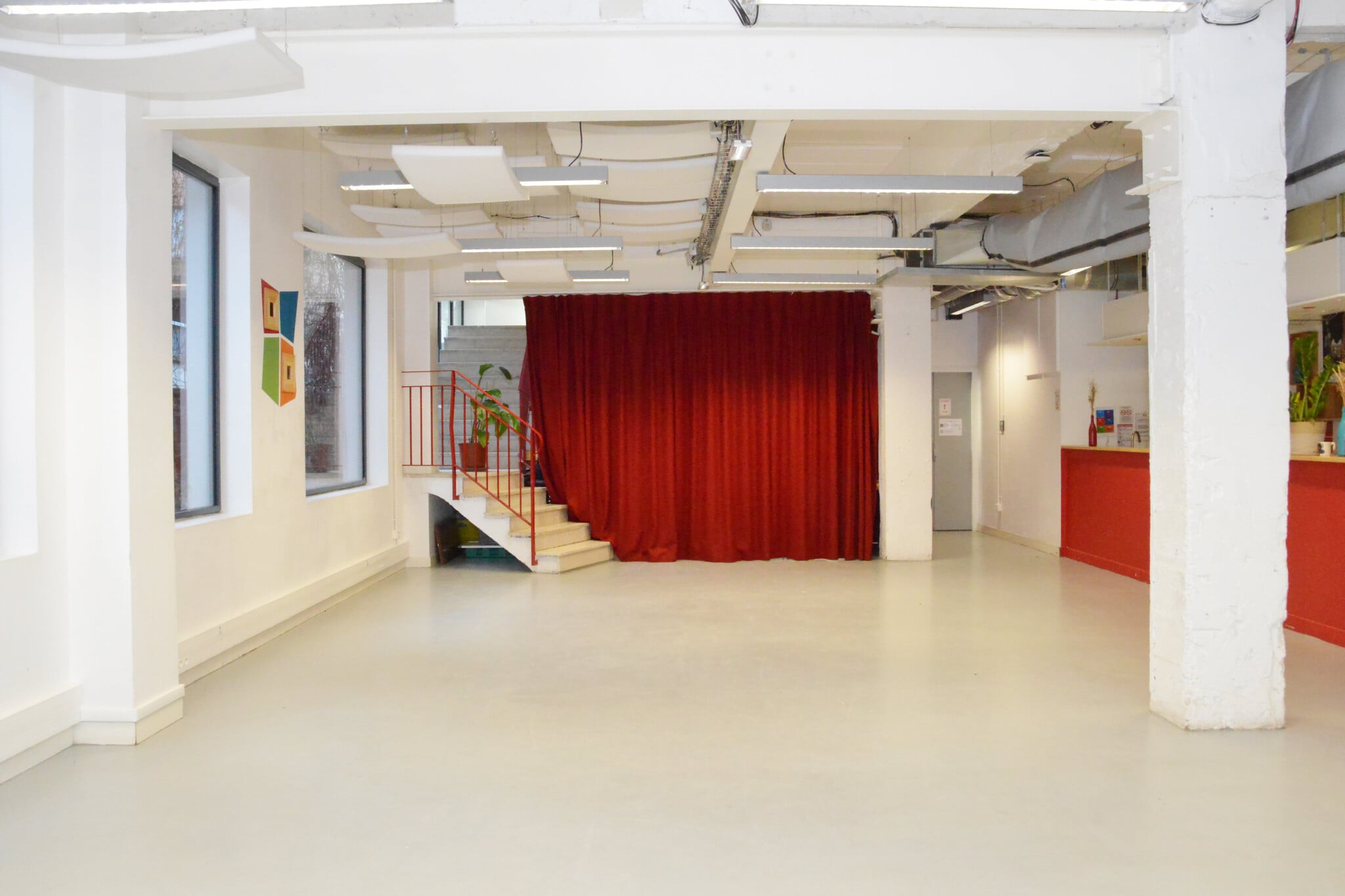 47 Avenue Pasteur, Montreuil to rent Interior Photo- Image 1 of 12