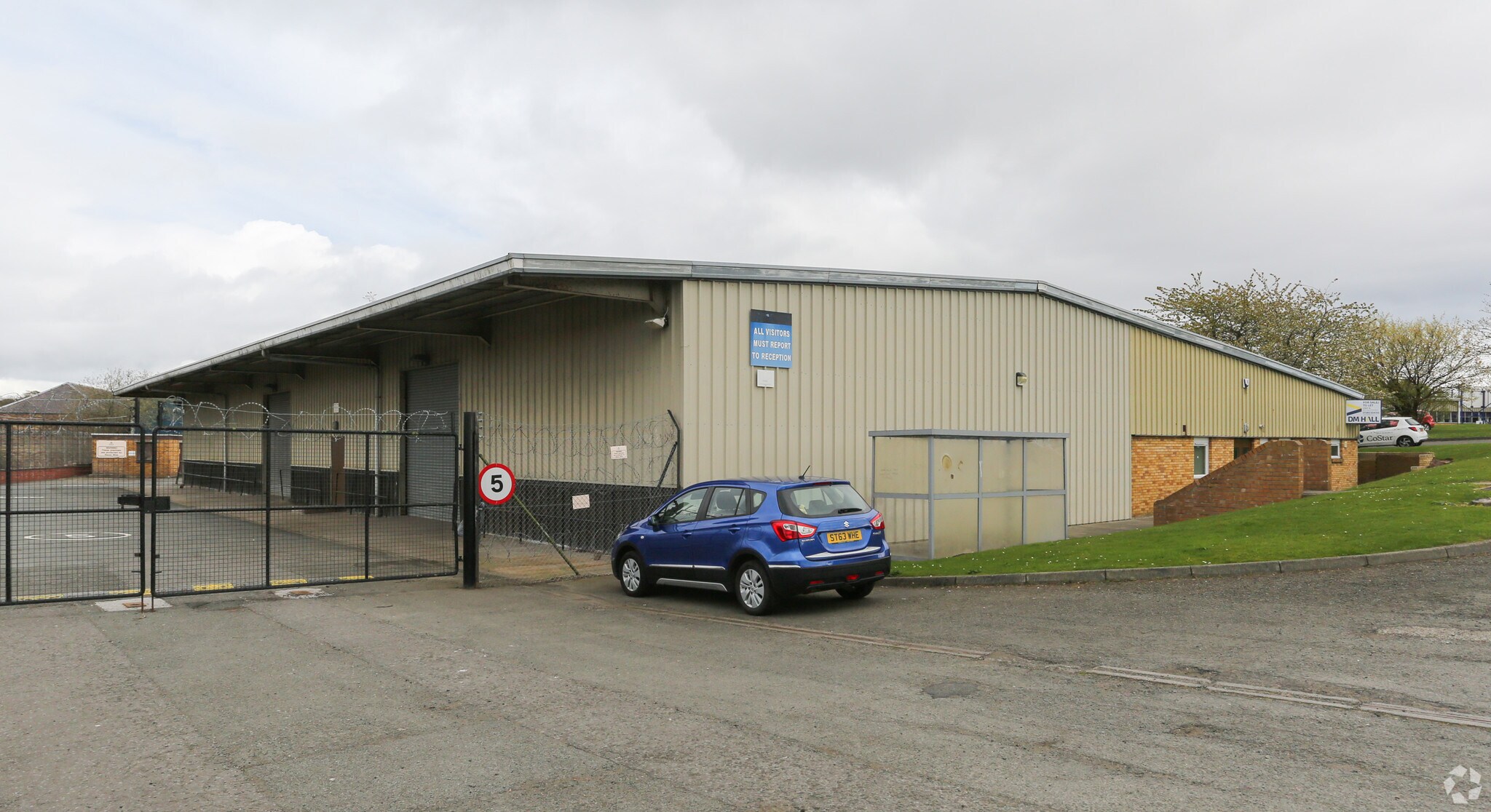 15-17 Dickson St, Dunfermline for sale Primary Photo- Image 1 of 1