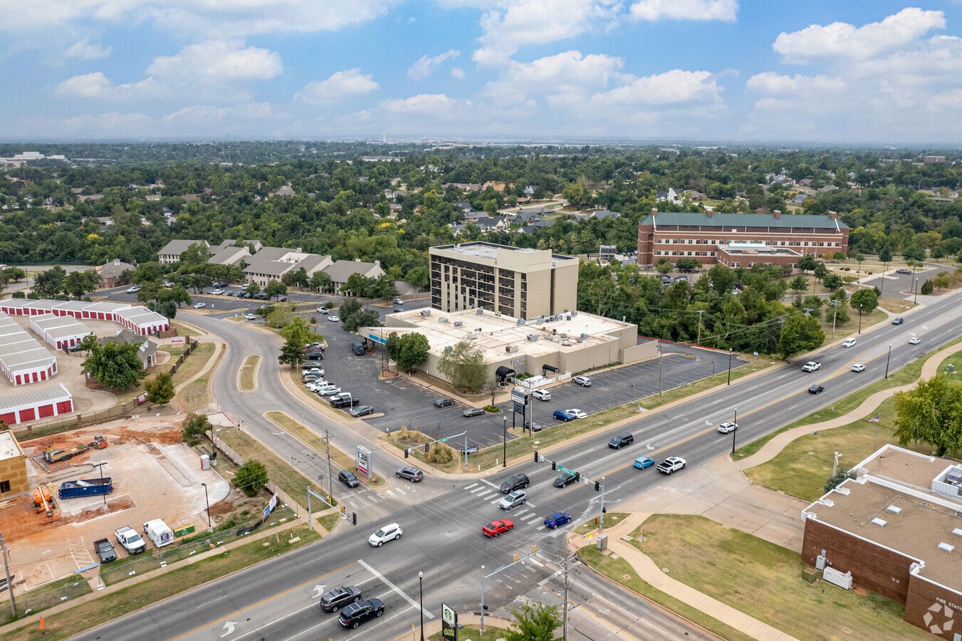 930 E 2nd St, Edmond 73034 UK