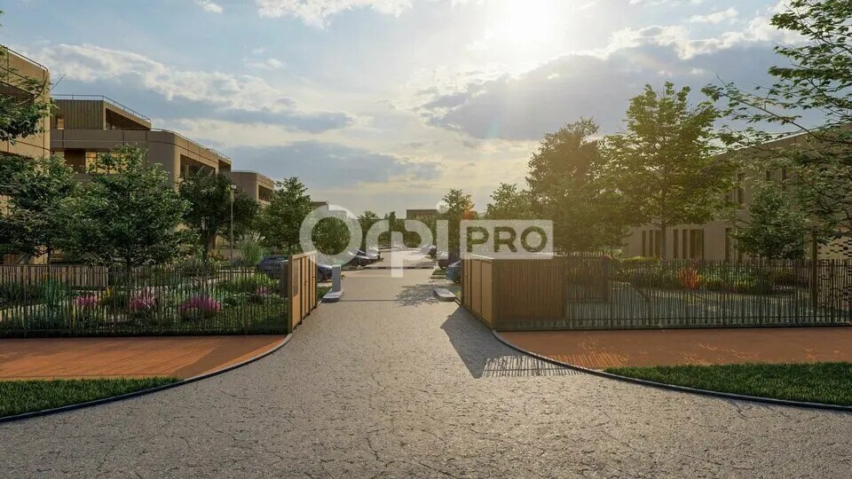 Office in Genas to rent - Building Photo - Image 3 of 17