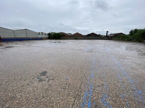 Bilston Rd, Wolverhampton for rent Building Photo- Image 1 of 8