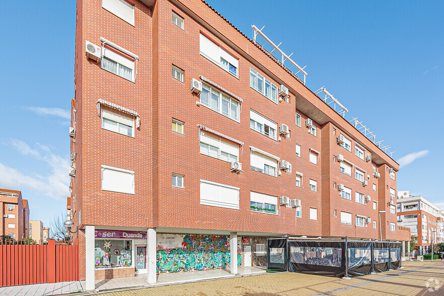 Avenida del Mar Mediterráneo, 127, Valdemoro, Madrid for rent - Primary Photo - Image 1 of 6