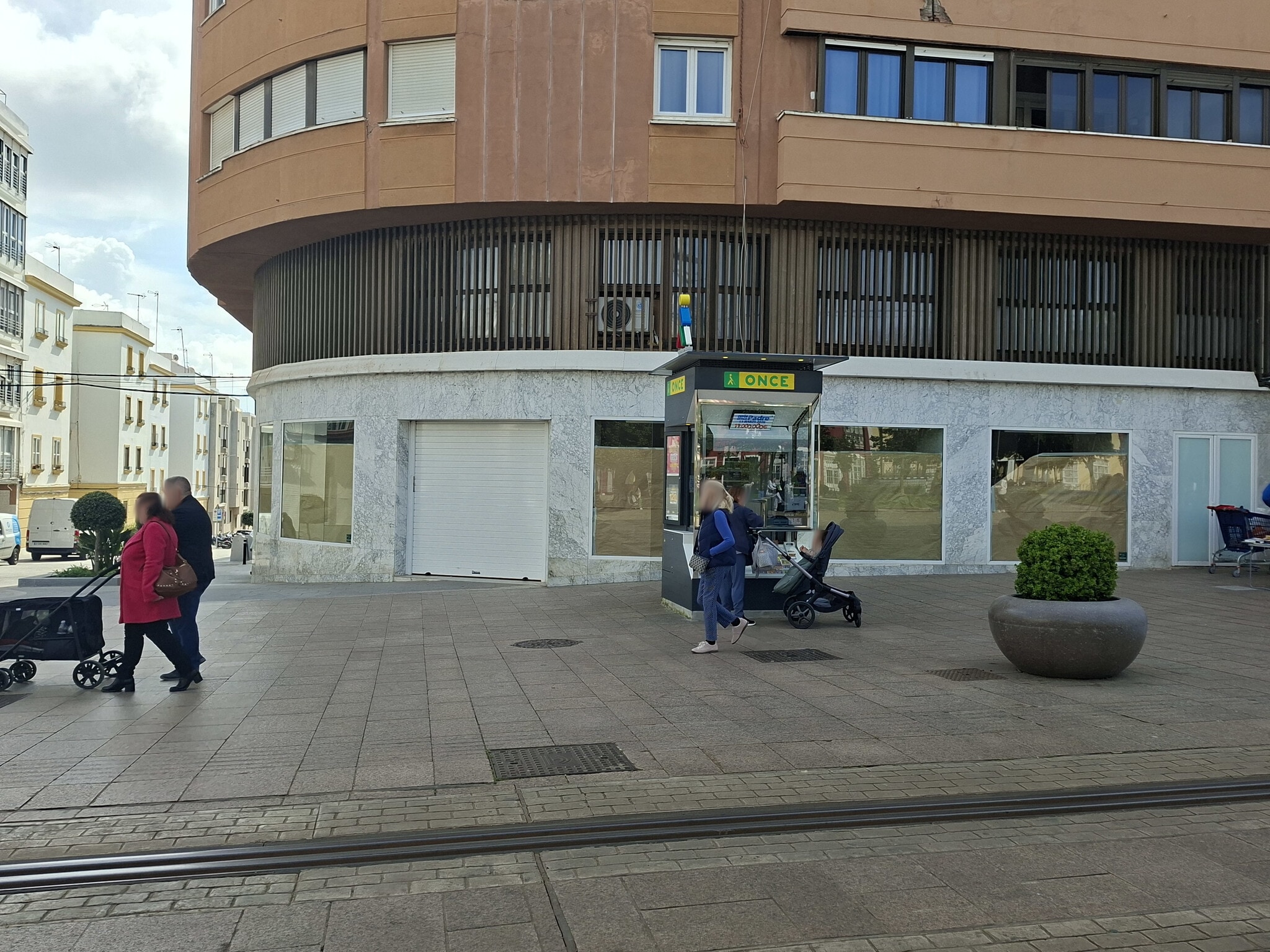 Calle Héroes del Baleares, 2, San Fernando, Cádiz to rent Building Photo- Image 1 of 4