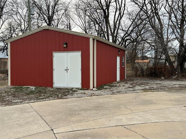 229 S Osage Ave, Dewey, OK for sale - Building Photo - Image 1 of 1