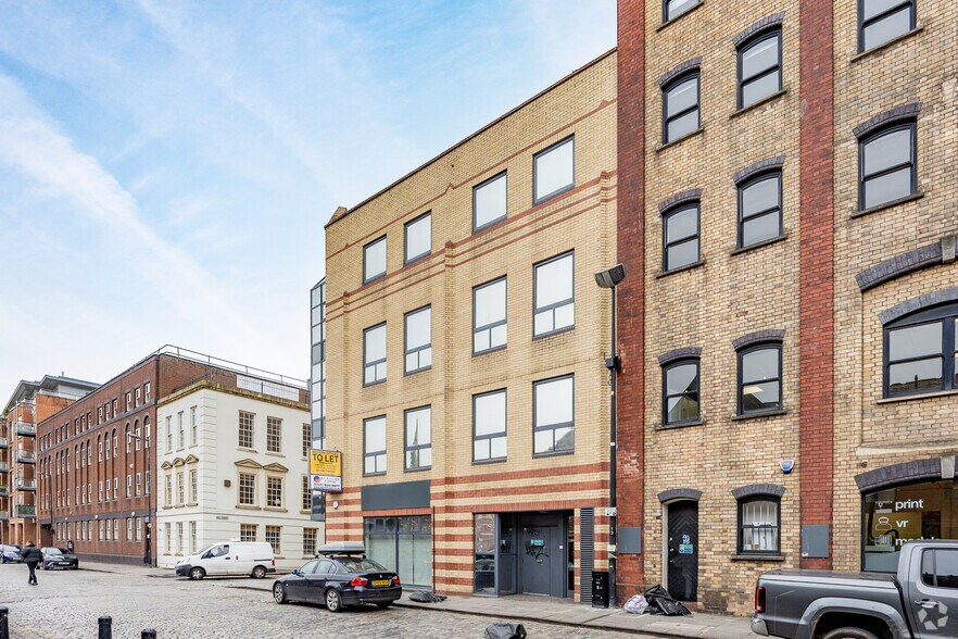 45 Welsh Back, Bristol to rent - Building Photo - Image 3 of 3