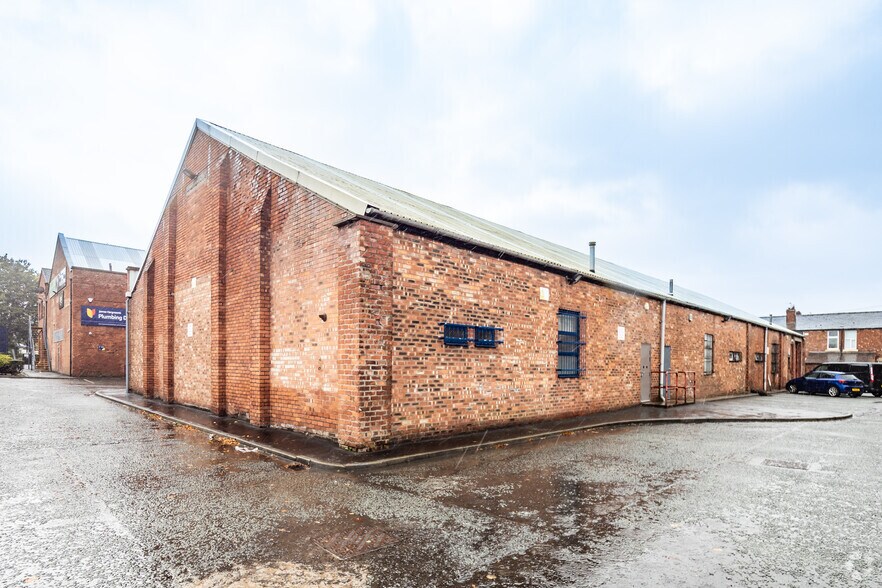King St, Leyland for sale - Building Photo - Image 1 of 1
