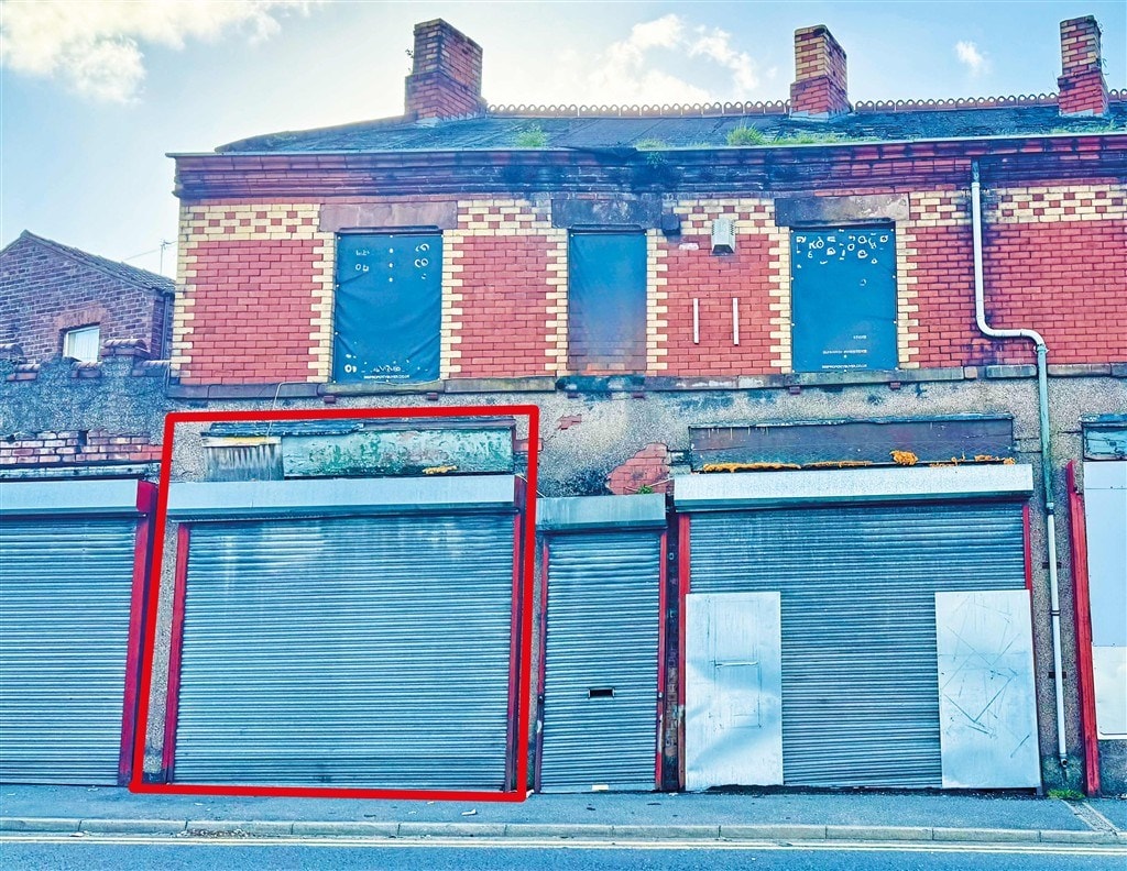 2-8 Borough Rd, St Helens for sale Primary Photo- Image 1 of 2