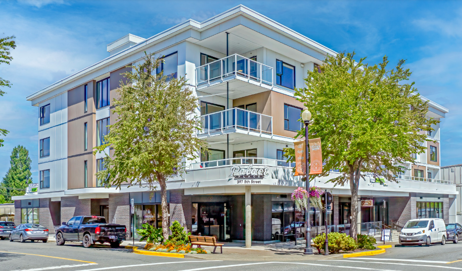 397 5th St, Courtenay, BC for sale - Building Photo - Image 1 of 4