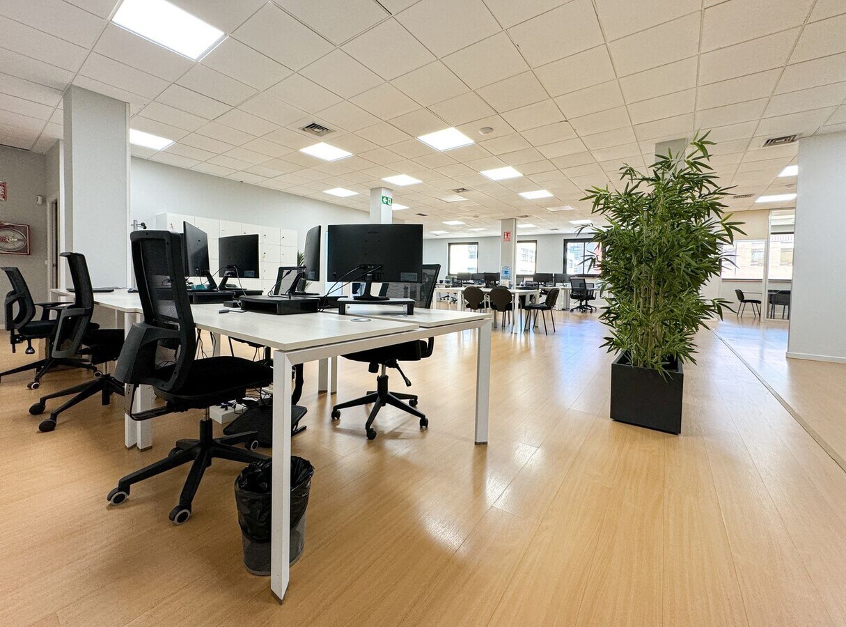 Madrid, MAD 28050 - Unit 1 - - Interior Photo - Image 2 of 15