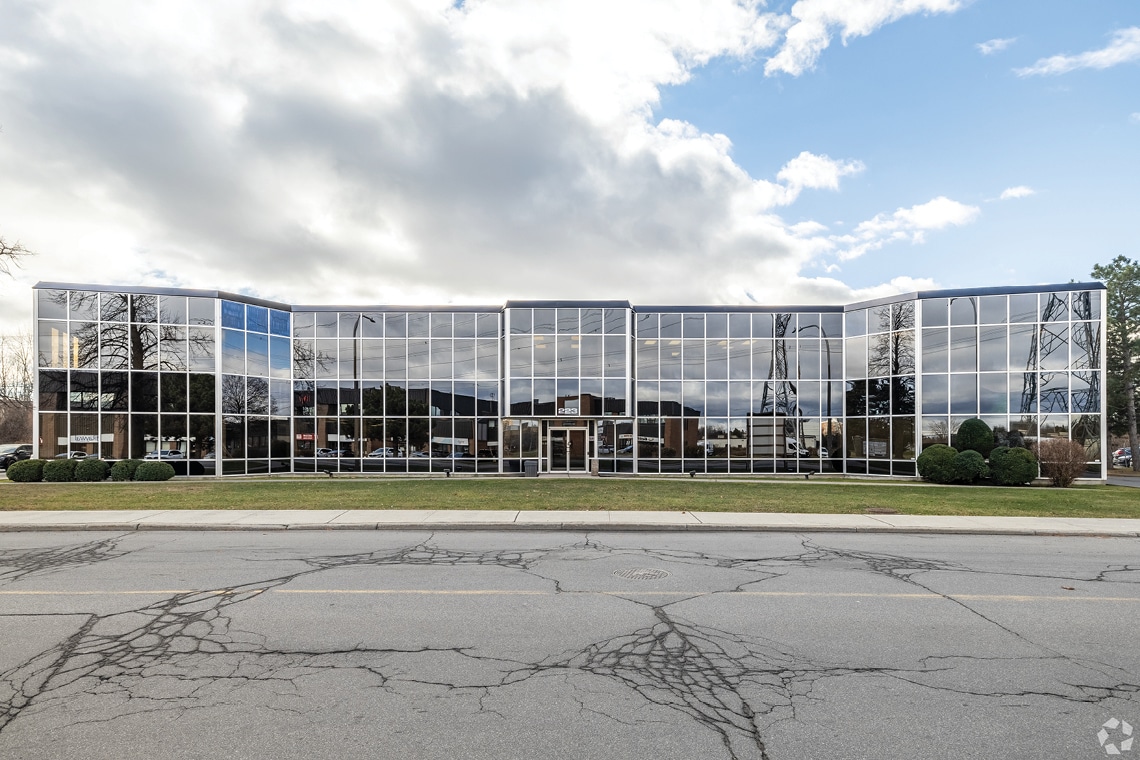 223 Colonnade Rd, Nepean, ON to rent Building Photo- Image 1 of 6