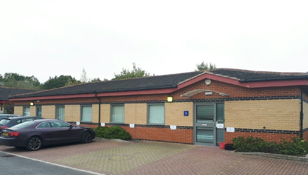 Coach Rd, Shireoaks for sale Primary Photo- Image 1 of 1