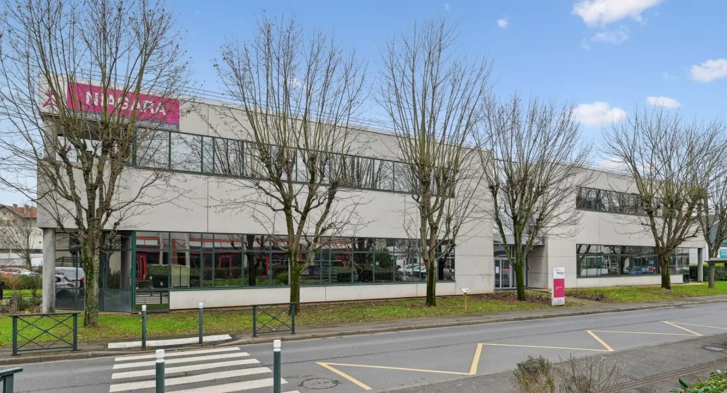 191 rue du 1er Mai, Nanterre to rent Building Photo- Image 1 of 5