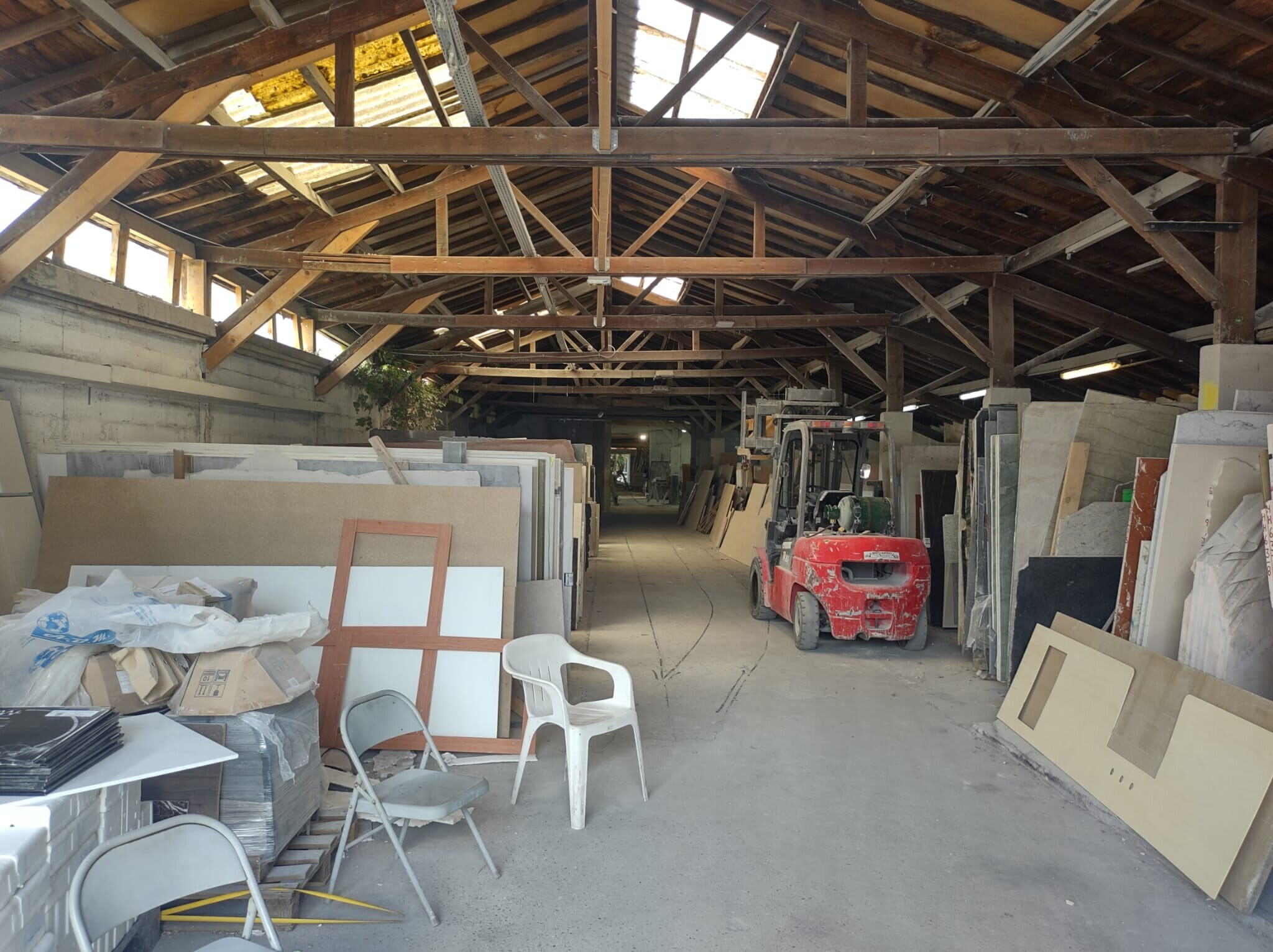 Light Industrial in Vitry-sur-Seine for sale Interior Photo- Image 1 of 8