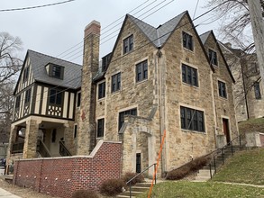 716 N Dubuque St, Iowa City, IA for sale Building Photo- Image 1 of 1