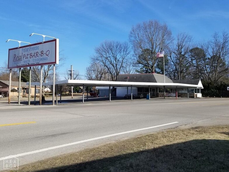 416 US 67 Business, Walnut Ridge, AR for sale - Building Photo - Image 1 of 1