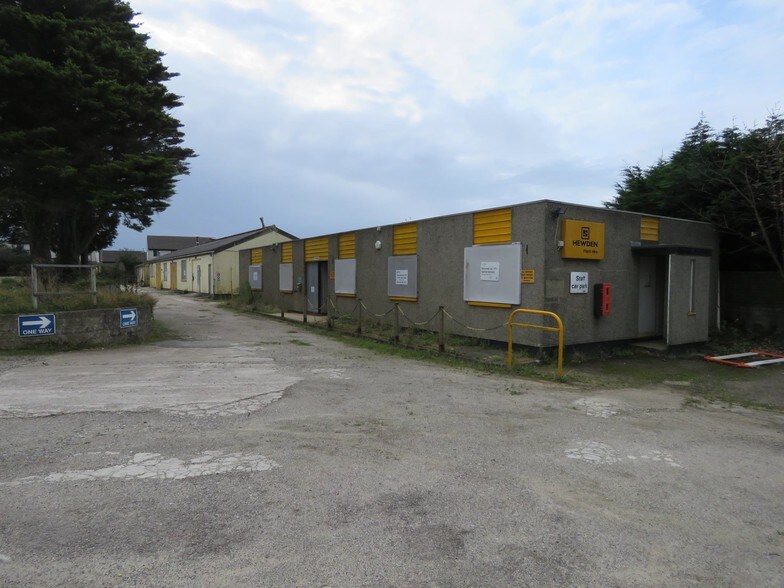 Mount Carbis, Redruth for sale - Primary Photo - Image 1 of 1