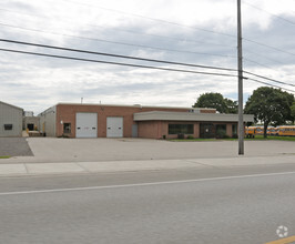 3334 White Oak Rd, London, ON for sale Primary Photo- Image 1 of 1