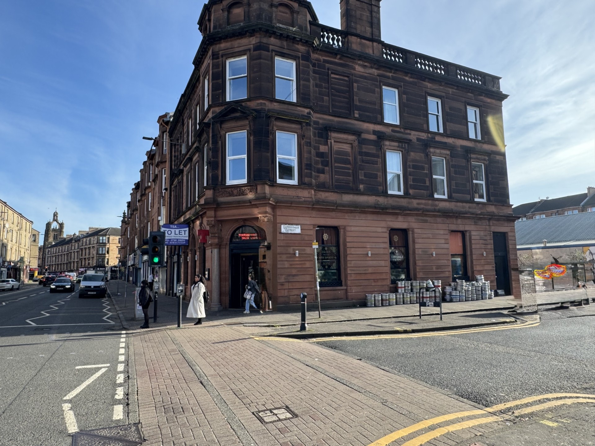 697 Pollokshaws Rd, Glasgow to rent Primary Photo- Image 1 of 13