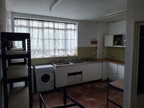 High St, Ibstock to rent Interior Photo- Image 2 of 2