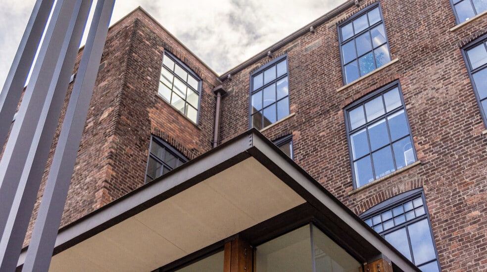 Foundry St, Leeds to rent - Building Photo - Image 3 of 8