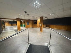 161 South Ealing Rd, London to rent Interior Photo- Image 1 of 3